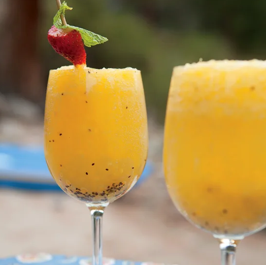 Kiwi-Orange-Mango-Juice